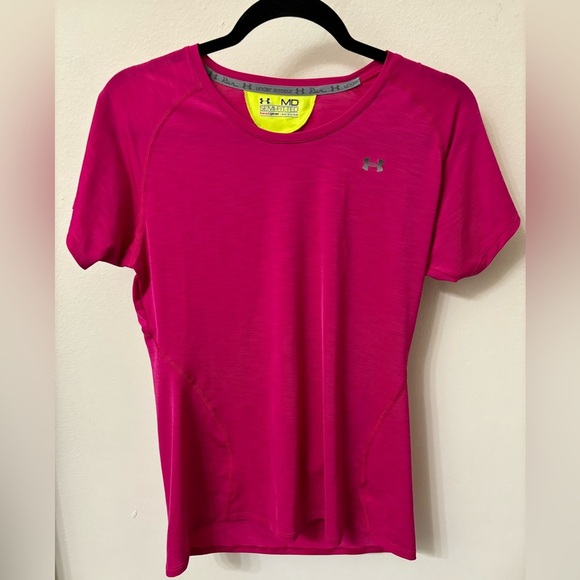Pink Under Armour Run T-shirt - Picture 1 of 4